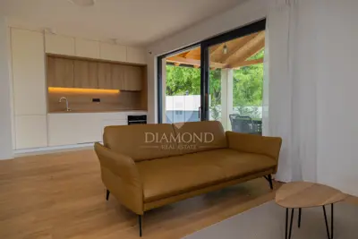 Haus zum Kauf in Rovinj, 78 m² - 10