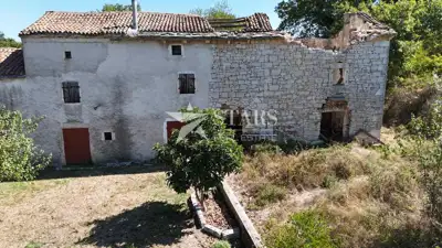 Istra, Vodnjan, zemljište sa starinom + građevinsko zemljište - 5