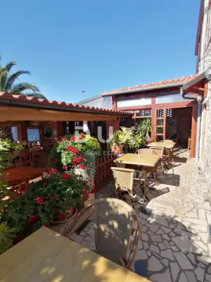 House 190 m², Banjole - 400 m from the sea and restaurant - 2