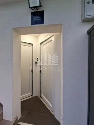 Stan 38 m², Donji grad - 2 studio apartmana - 9