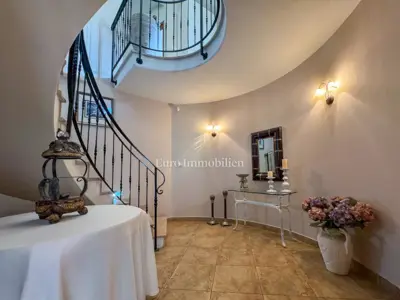 Kuća 265 m², Labin - vrt 5.960 m² i privatnost - 18