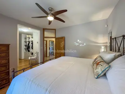 Kuća 265 m², Labin - vrt 5.960 m² i privatnost - 15