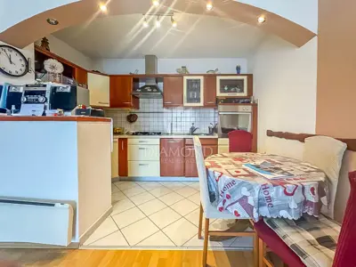 Stan 59 m², Novigrad - pogled na more i terasa - 3