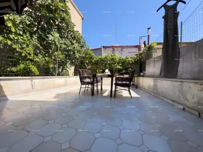 Kuća s poslovnim prostorom, Medulin, centar i vrt 30 m² - 6