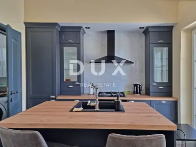Haus 188 m², Kanfanar - Pool und Sommerküche - 11