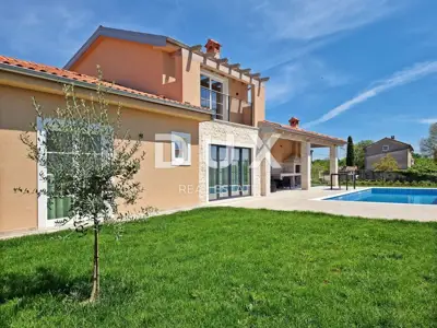 Haus 188 m², Kanfanar - Pool und Sommerküche - 3