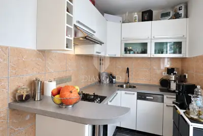 Stan 43 m², Lanište - dvosoban, loggia i garažno mjesto - 3