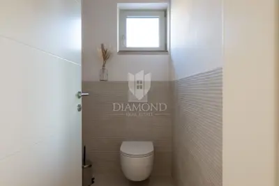Villa 4.872 m², Marčana - panoramski pogled na more - 22