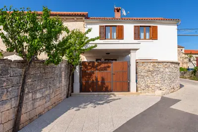 Haus 72 m², Svetvinčenat - Pool und Hydromassage