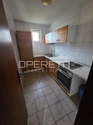 House 250 m², Repušnica near Kutina - peaceful surroundings - 8