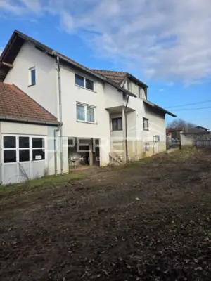 House 250 m², Repušnica near Kutina - peaceful surroundings - 2