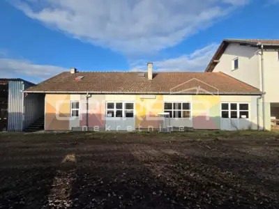House 250 m², Repušnica near Kutina - peaceful surroundings - 3