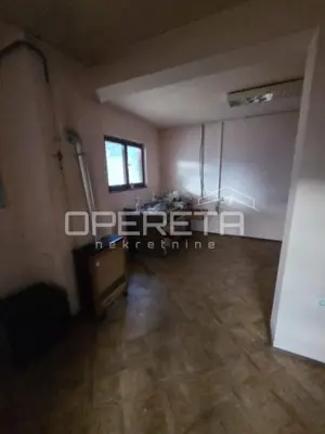 House 250 m², Repušnica near Kutina - peaceful surroundings - 7