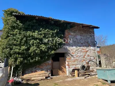 Houses for renovation, Šapjane, quiet location and privacy
