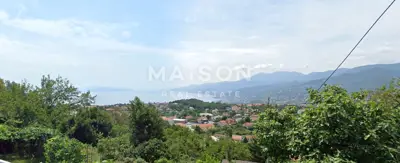 Grundstück 775 m², Kastav - Blick auf Kvarner und Učka - 1