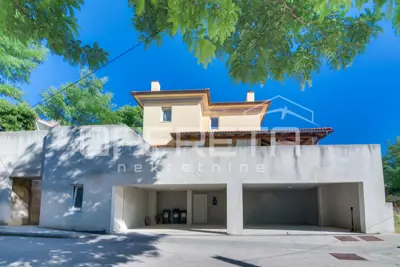 Kuća/villa 290 m², Pag centar, pogled na more i vrt - 19