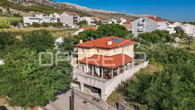 Kuća/villa 290 m², Pag centar, pogled na more i vrt - 18