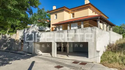 Kuća/villa 290 m², Pag centar, pogled na more i vrt - 21