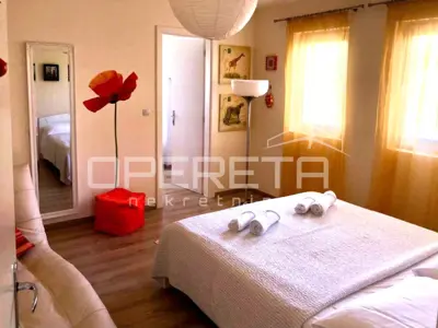 Kuća/villa 290 m², Pag centar, pogled na more i vrt - 9