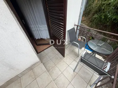 Stan 240 m², Opatija - Centar, 6 parkirnih mjesta - 9