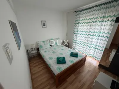Stan 240 m², Opatija - Centar, 6 parkirnih mjesta - 3