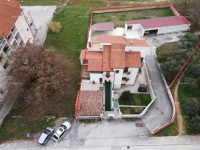 Haus 1 700 m², Pula, Veruda - Pool, Garage und Apartments - 8