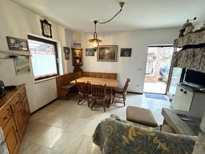House 152 m², Buje - peaceful location in greenery - 8