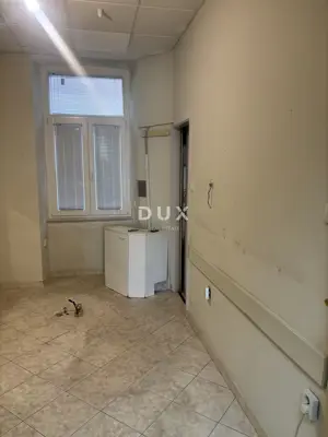 Apartment 137 m², Rijeka Centar - 5 rooms and 2 entrances - 17