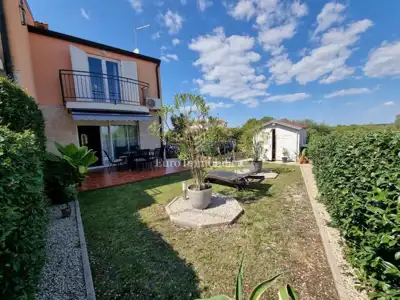 Kuća 106 m², Poreč - mirna lokacija i pogled na prirodu - 5