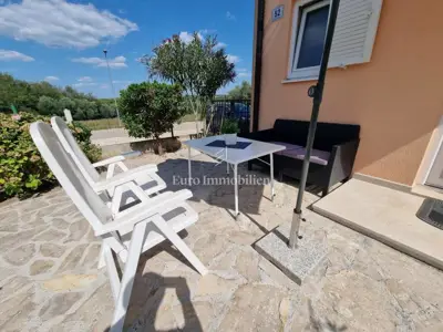 Kuća 106 m², Poreč - mirna lokacija i pogled na prirodu - 10