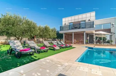 Vila 173 m², Vodnjan - 10 min do centra, panoramski pogled