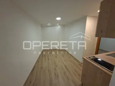 Apartment 32 m², Varoš, Split - private courtyard - 2