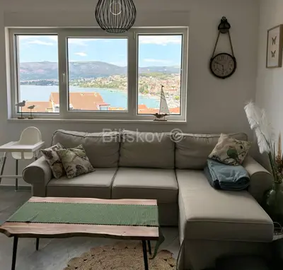 For Sale: Two-Bedroom Apartment with Open Sea View, Okrug - 5