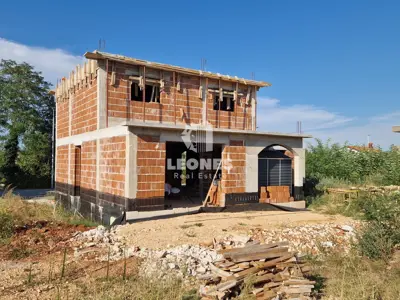 Haus 162 m², Umag - 2 km vom Meer