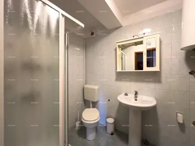 Prodaja renovirane kuće s pogledom na more, Medulin! - 18