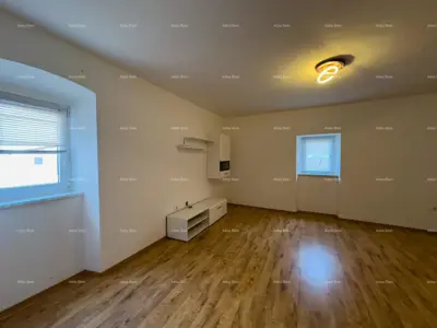 Prodaja renovirane kuće s pogledom na more, Medulin! - 14