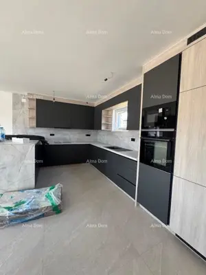 Šišan. Novoizgrađena kuća sa bazenom - 9