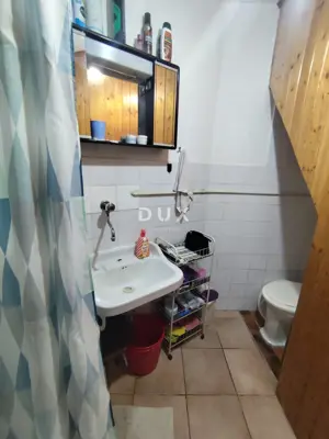 Haus 85 m², Pirovac - alter Ortskern, Terrasse mit Meerblick - 15