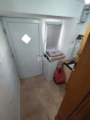Haus 85 m², Pirovac - alter Ortskern, Terrasse mit Meerblick - 13
