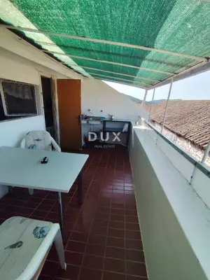 Haus 85 m², Pirovac - alter Ortskern, Terrasse mit Meerblick - 3