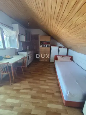 Haus 85 m², Pirovac - alter Ortskern, Terrasse mit Meerblick - 10