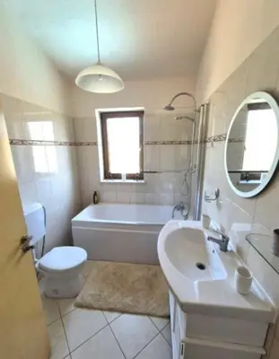 Kuća 70 m², Kaštelir - mirna lokacija blizu mora - 13