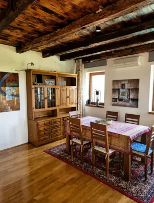 Kuća 70 m², Kaštelir - mirna lokacija blizu mora - 3