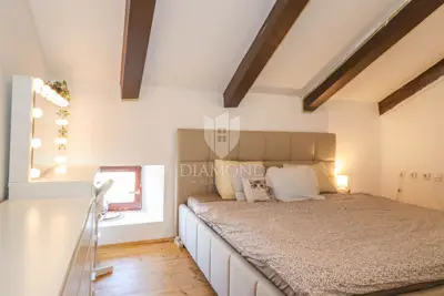 Krnica, Steinhaus mit drei Wohnungen - 6