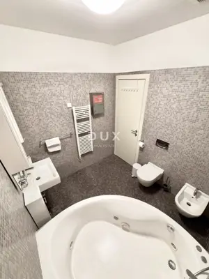 Rijeka, Zentrum, 2-Zimmer-Wohnung, 60 m², modern, Garagenstellplatz - 9