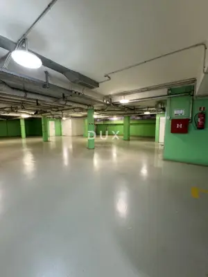 Rijeka, Zentrum, 2-Zimmer-Wohnung, 60 m², modern, Garagenstellplatz - 16