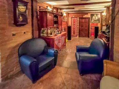 Commercial property for sale in Lašćina, 85 m² - 4