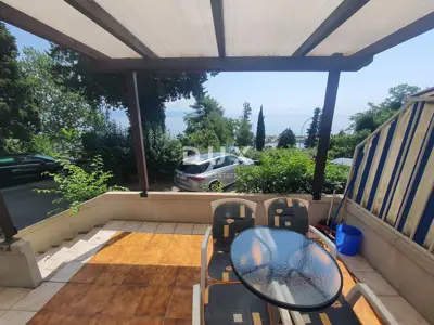 Wohnung 62 m², Ičići - Erdgeschoss, Terrasse und Parkplatz