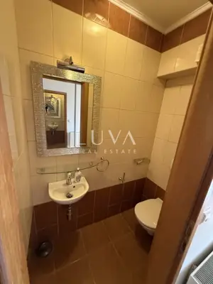Apartment 98 m², Vrapče - 2 balconies, elevator - 11