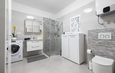Kostrena, 80 m², moderne 2-Zimmer-Wohnung mit Wohnzimmer und Jacuzzi, Langzeitmiete! - 7